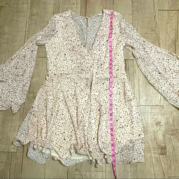 Saints & Secrets short dress long sleeves pastel leopard terrazzo - Picture 13 of 16